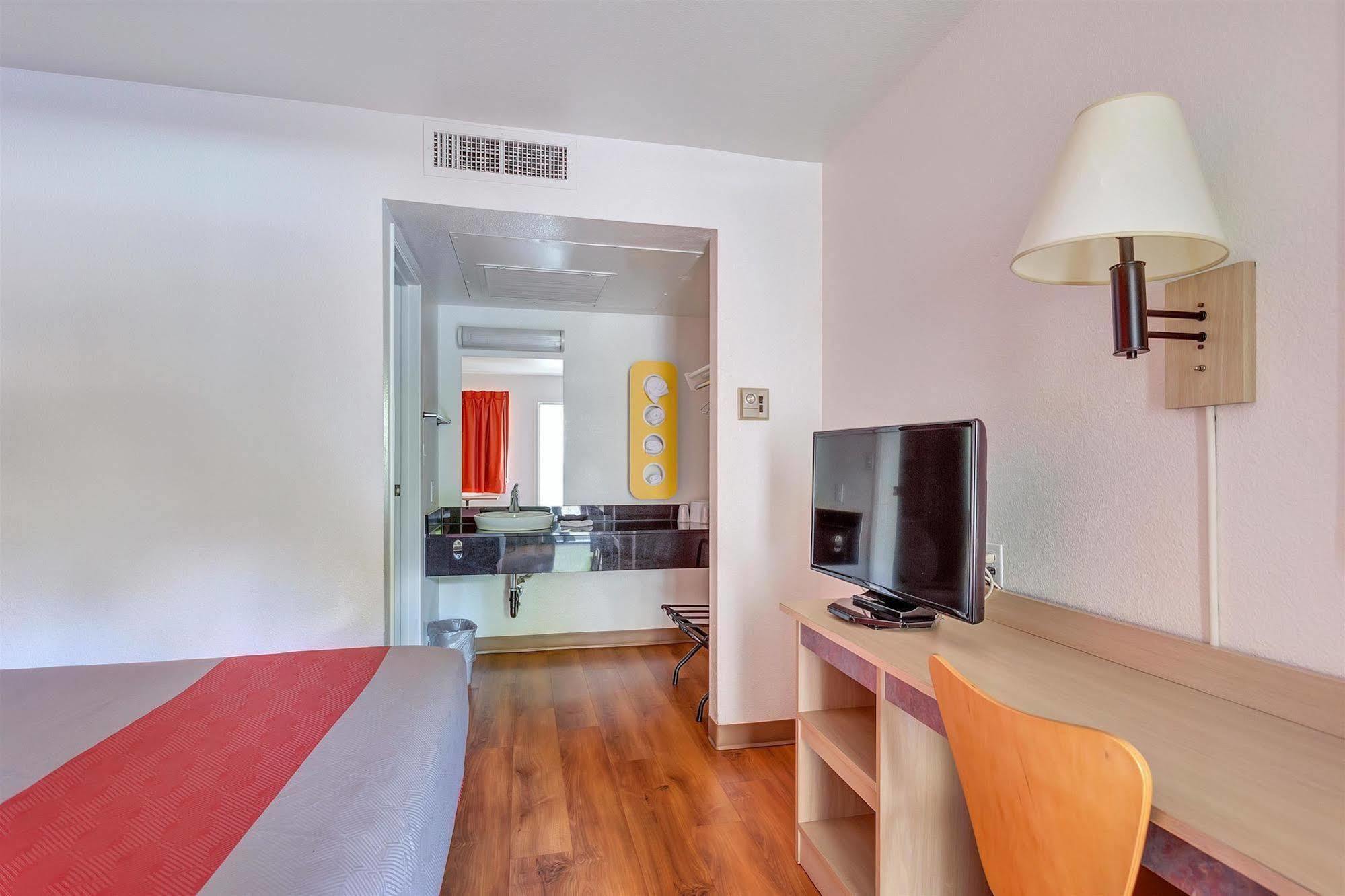 Motel 6-Santa Rosa, Ca - North Экстерьер фото