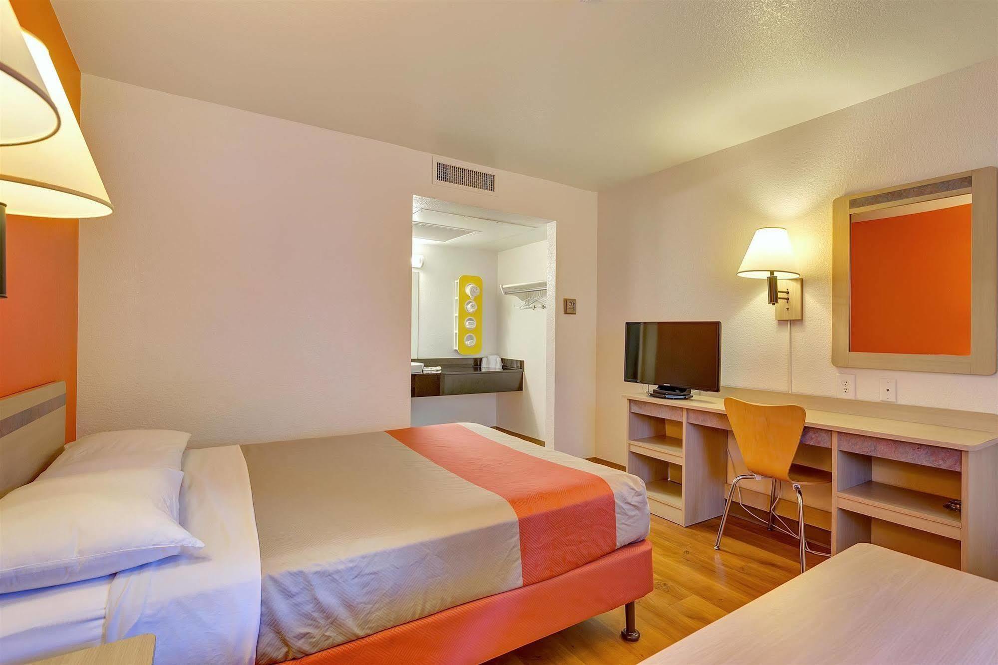 Motel 6-Santa Rosa, Ca - North Экстерьер фото