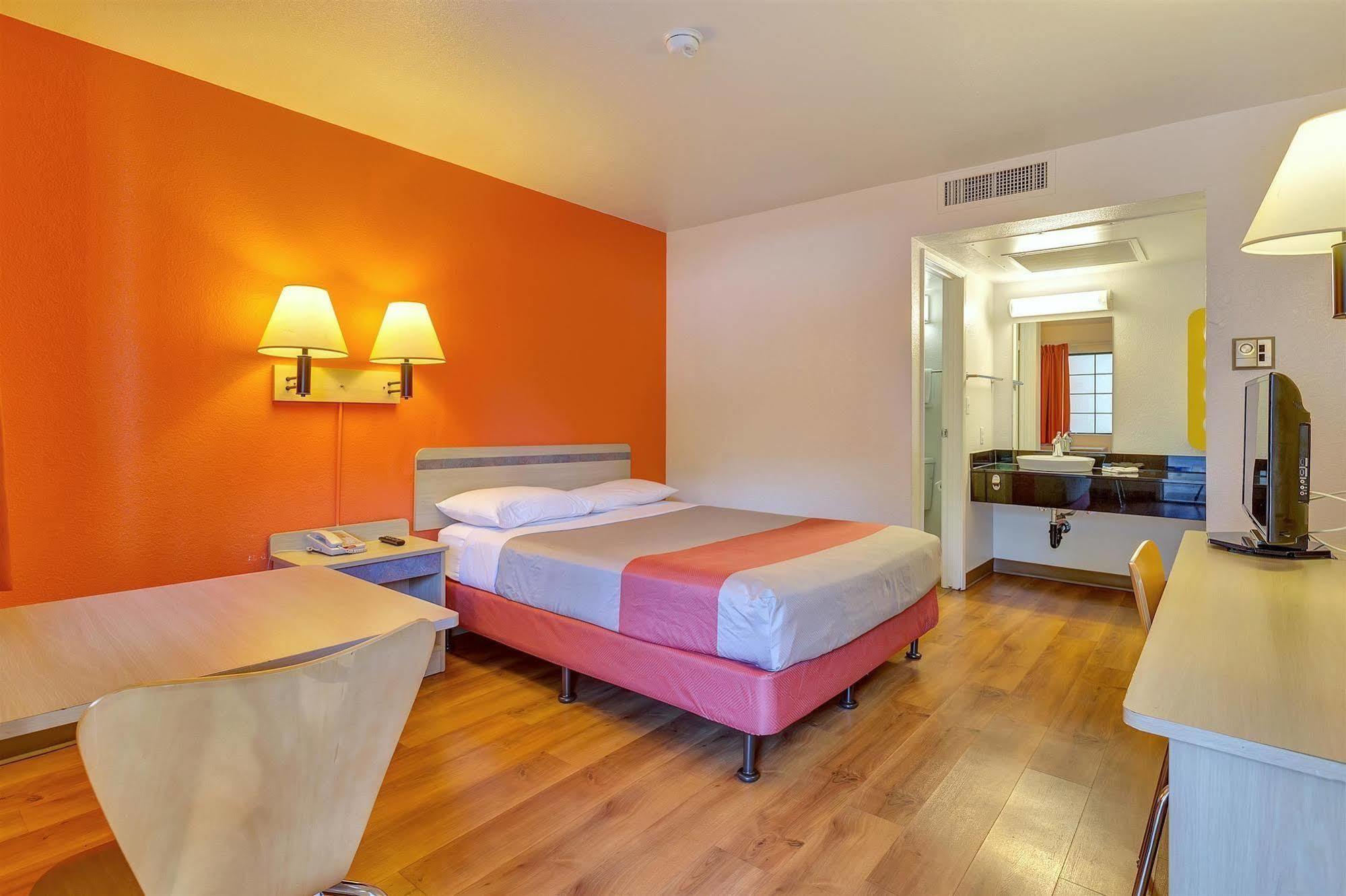Motel 6-Santa Rosa, Ca - North Экстерьер фото